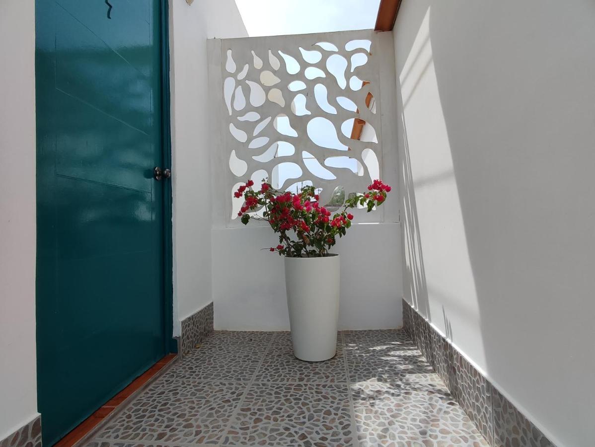 Hôtel Ariena à Los Órganos Extérieur photo